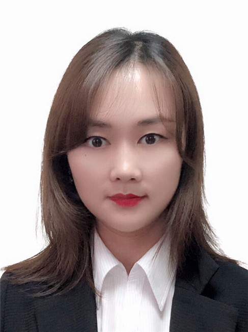 龚燕照片.jpg