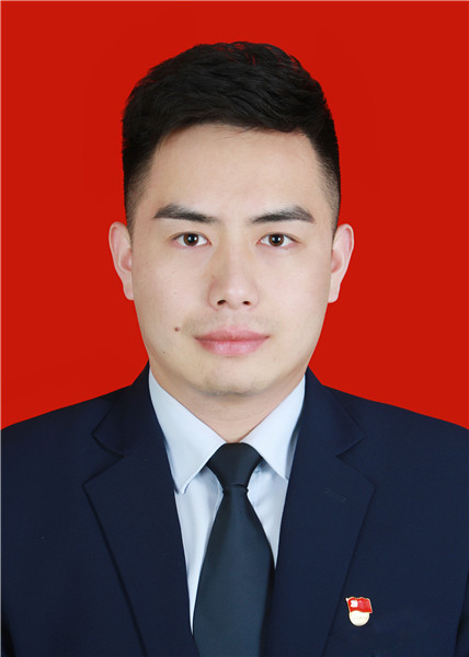 停车侯承毅.jpg
